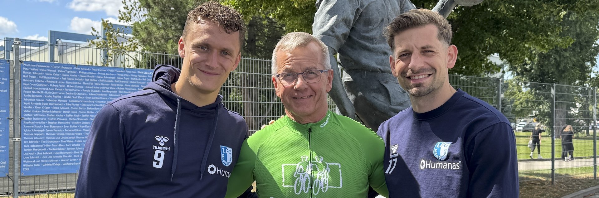 Roland Jahn (Mitte) mit Martijn Kaars (links) und Alexander Nollenberger (rechts)