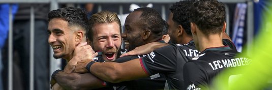 Gemeinsamer Jubel der Spieler