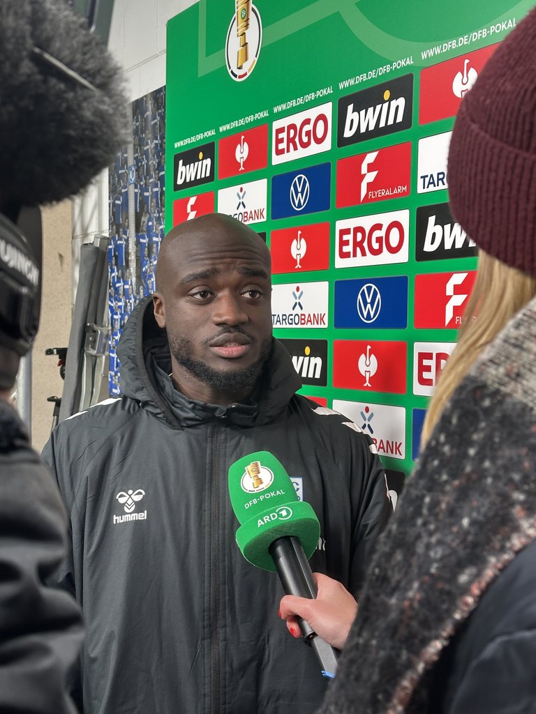 FCM-Kapitän Amara Condé war nach dem 1:2 gegen Düsseldorf enorm enttäuscht.