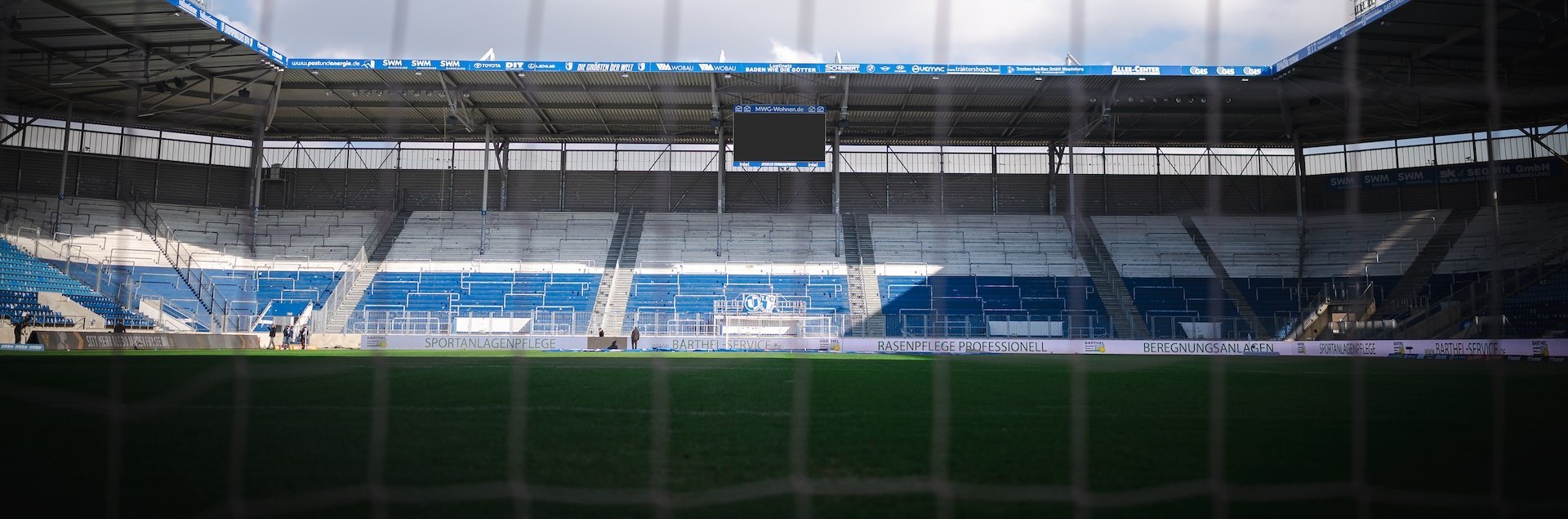 Zuschauer-Teilausschluss und Geldstrafe