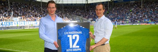 Die GETEC Gruppe hat ihren Vertrag beim FCM verlängert 