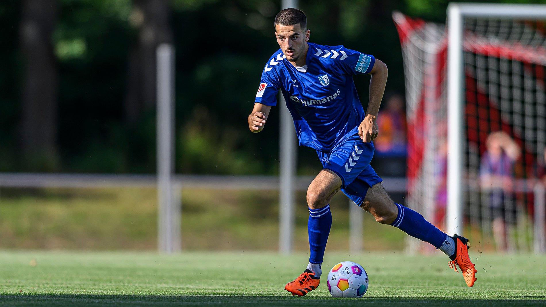 Kosovo Mit Beachtlichem Remis Gegen Deutschlands U21: 1. FC Magdeburg