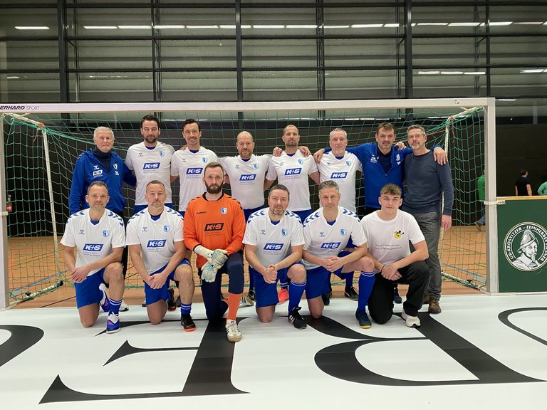 Die Traditionsmannschaft in Gera.