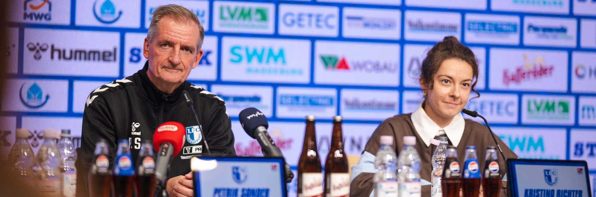 Petrik Sander (links) mit Pressesprecherin Kristina Richter