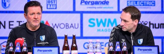Cheftrainer Christian Titz (links) und Pressesprecher Manuel Holscher