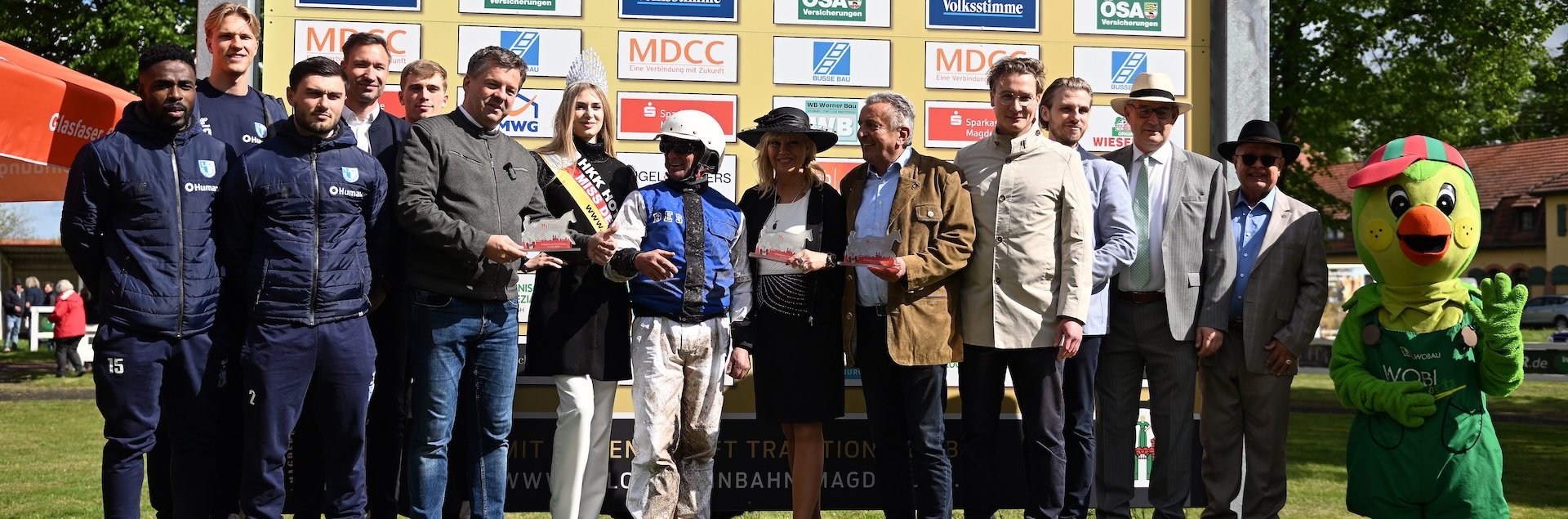Gruppenfoto bei der Siegerehrung