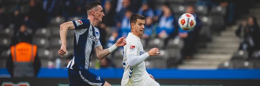 Mateusz Żukowski (links) im Hinspiel in Berlin