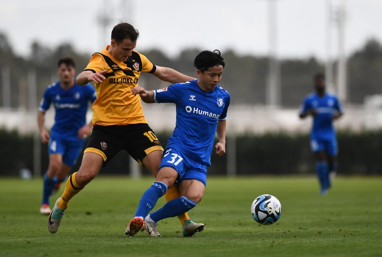 Tatsuya Ito spielte im Duell mit Dresden in der ersten Halbzeit.