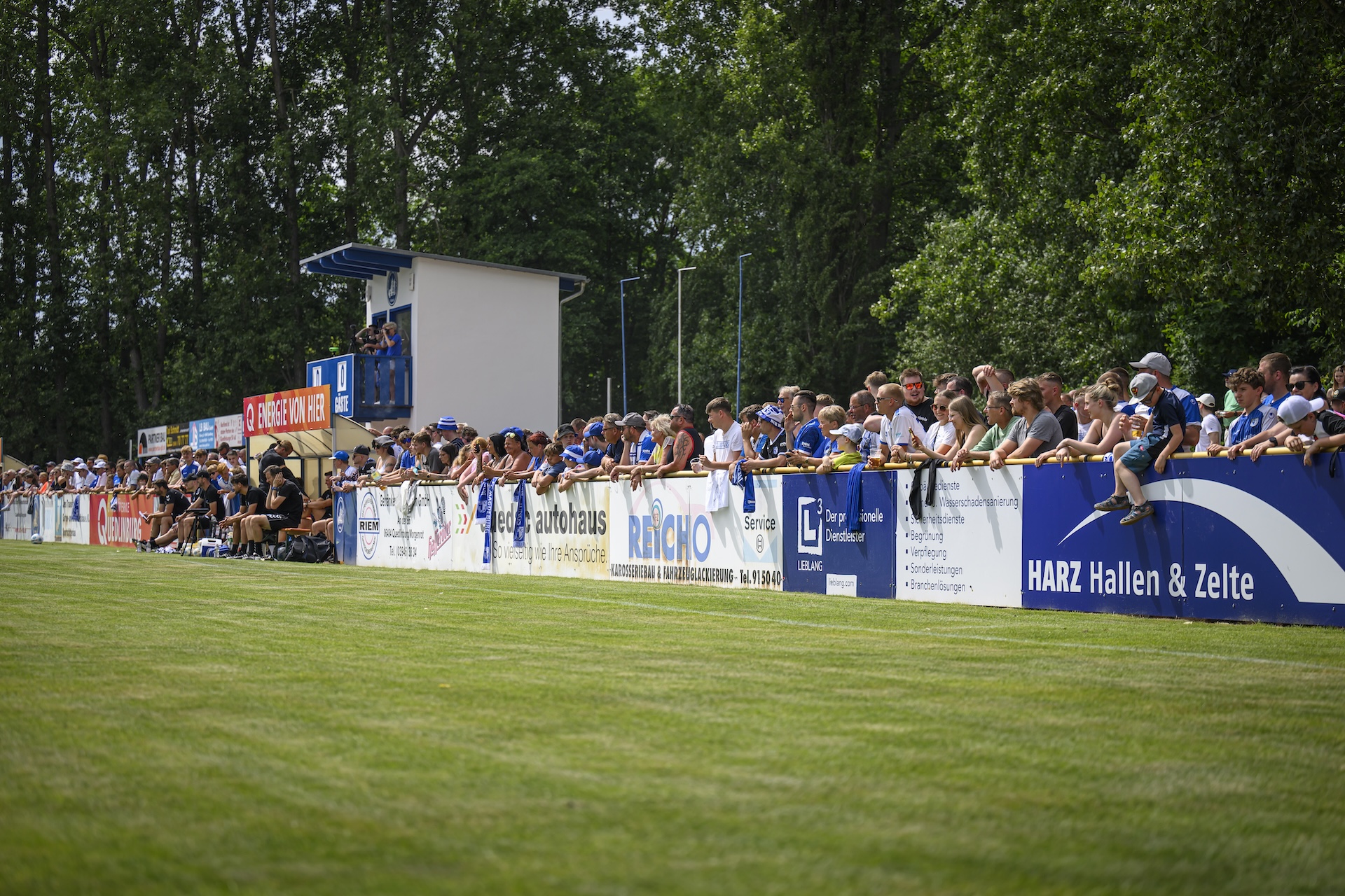 2200 Fans waren am Samstagnachmittag in Quedlinburg dabei.