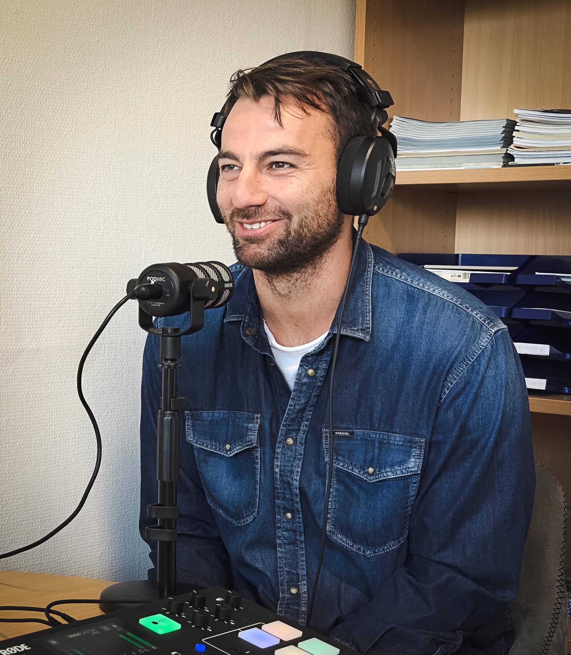 Christian Beck bei der Aufnahme der Podcast-Folge.