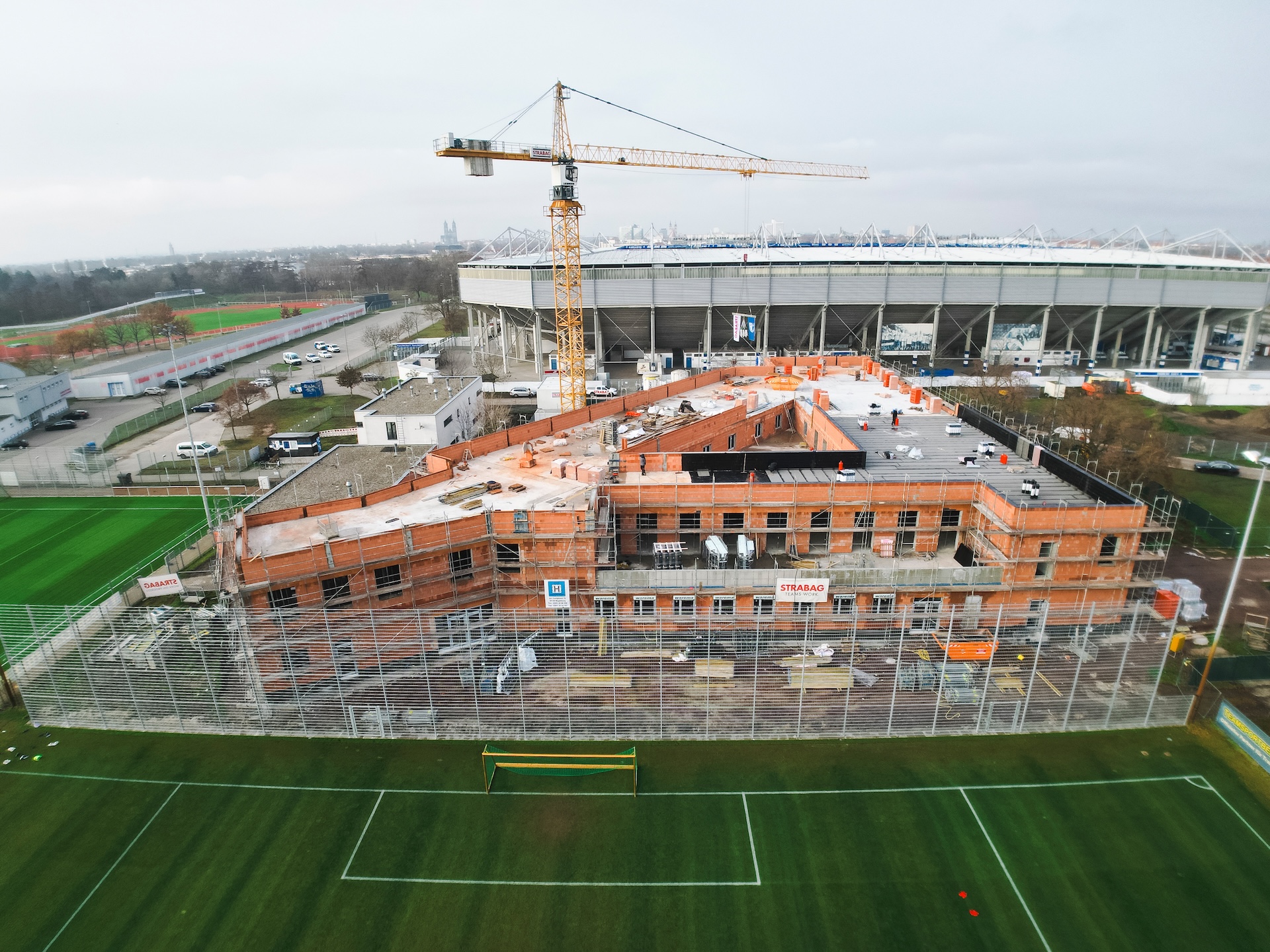 Blick von oben auf den aktuellen Baufortschritt.