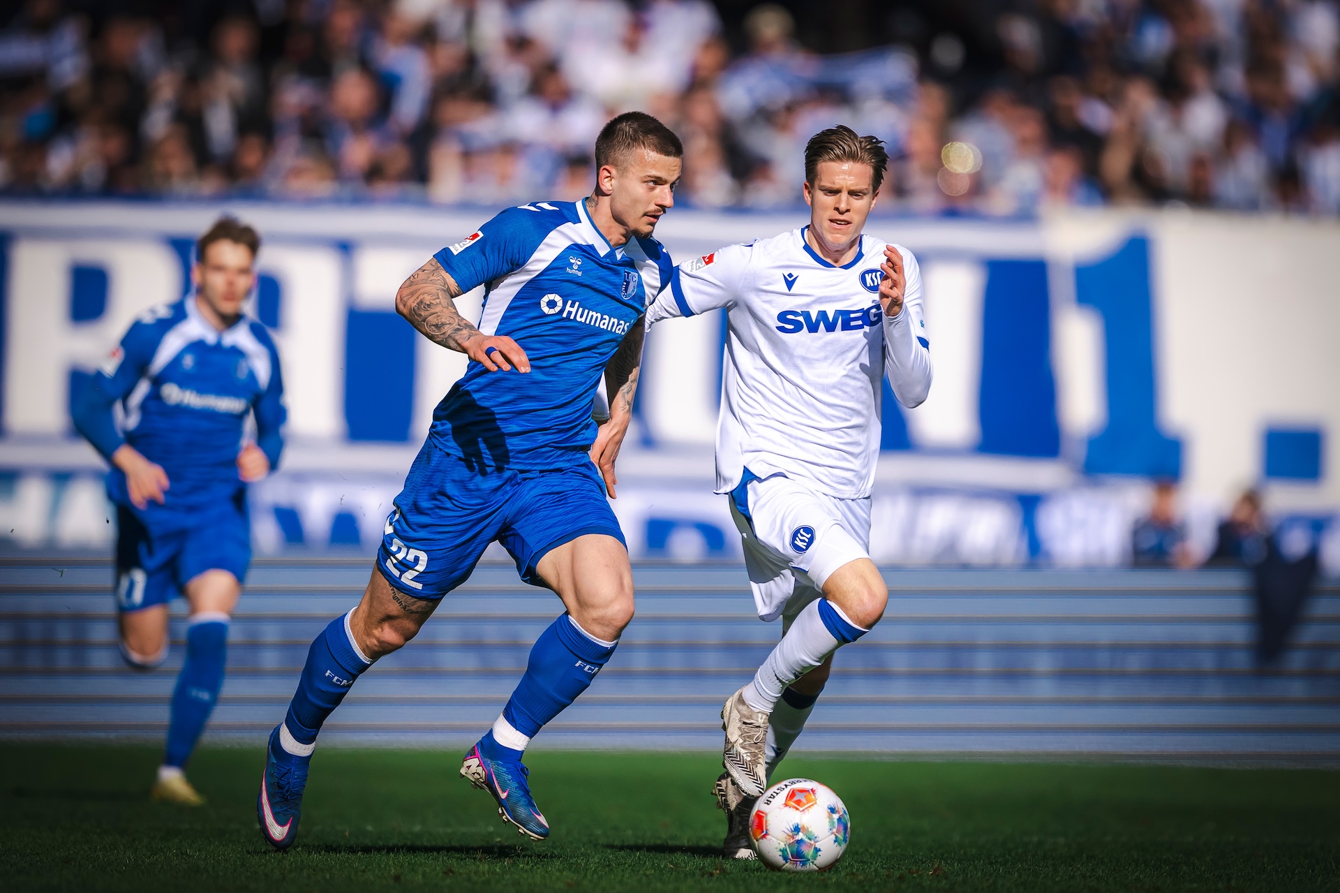 Mateusz Zukowski (links) im Heimspiel gegen Karlsruhe