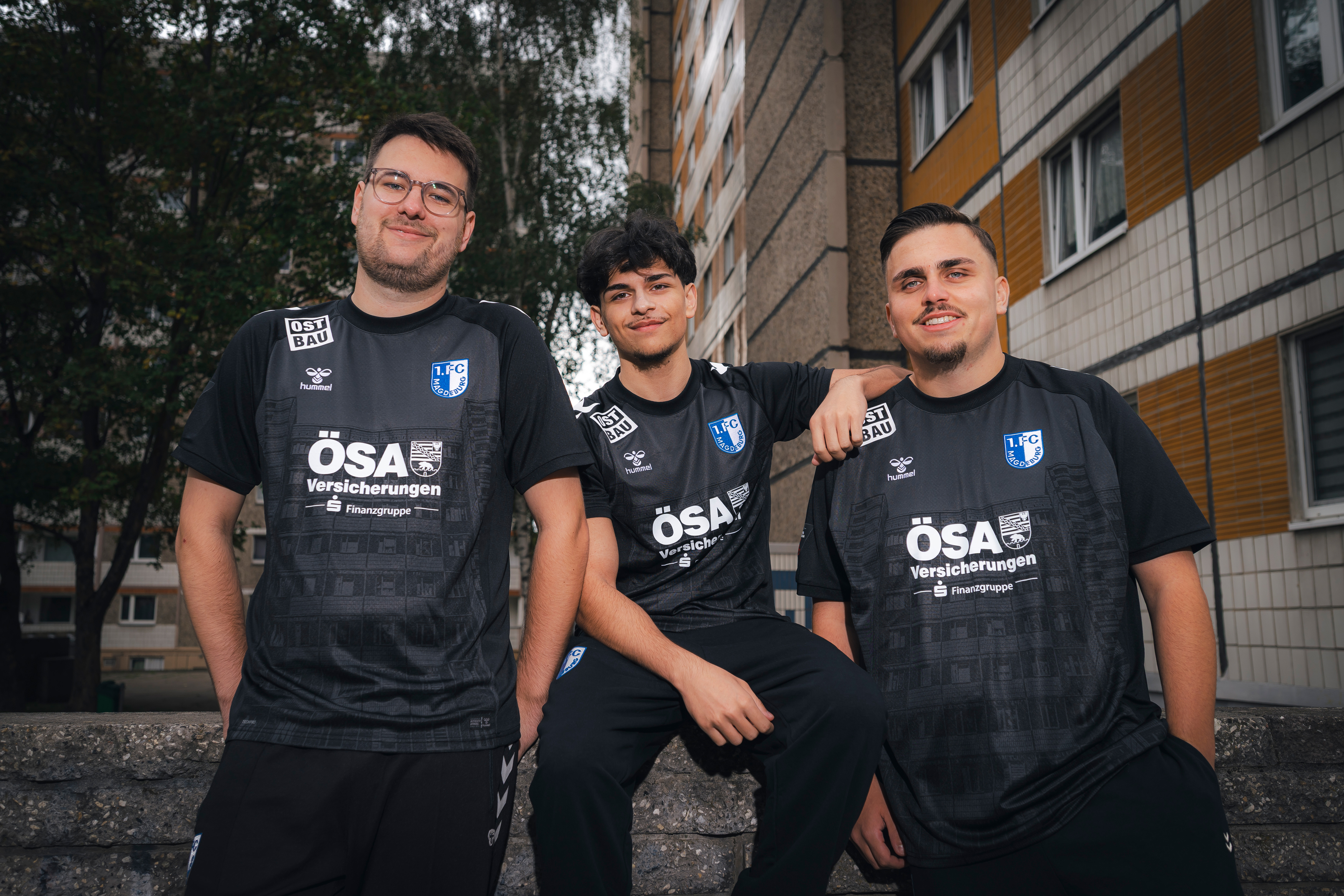 Das FCM-E-Sport-Team: Ali Gencer (rechts), Djamal Golla (Mitte) und Hannes Butz.